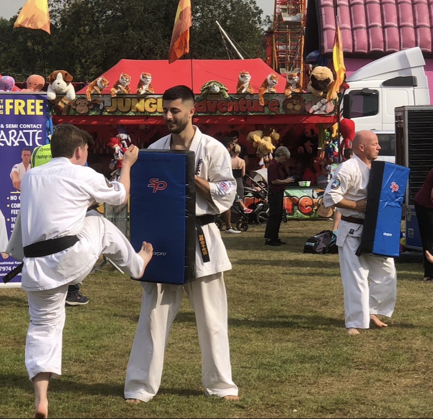 Self defense demonstration by sensei